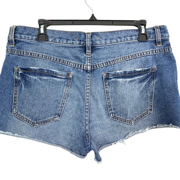 Free People Women's Blue Raw Hem Cut Offs High Rise Button Fly Jean Shorts sz 28 - Picture 7 of 16